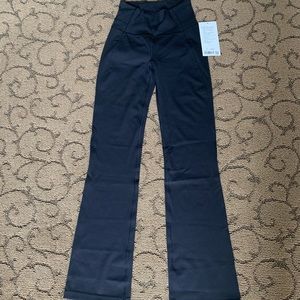 lululemon groove pant bootcut